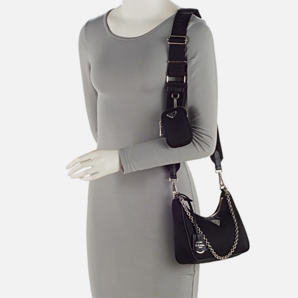 PRADA Re-Edition 2005 Re-Nylon Bag BLACK - Picture 7 of 10